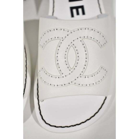 Chanel 22S White Calfskin Leather CC Logo Mules Slide Sandal Block Heel Flat 37 - Picture 7 of 12